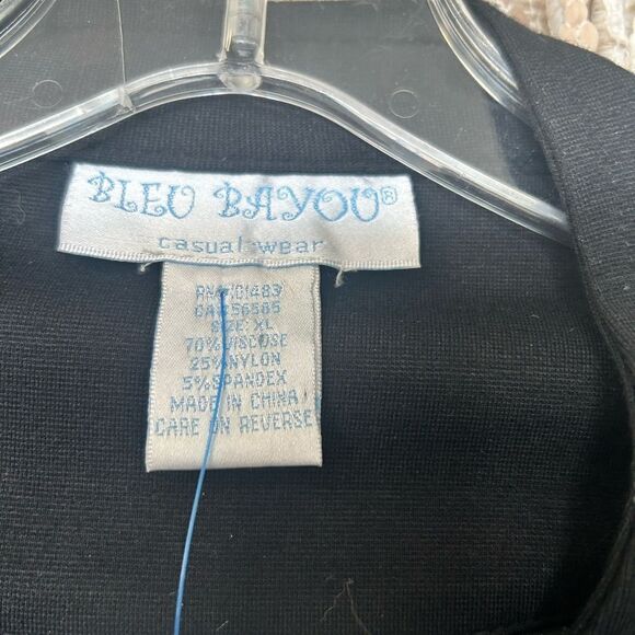 Bleu Bayou ladies xl black with big black buttons blazer - Picture 5 of 6